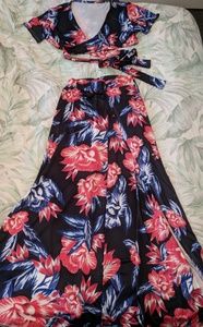 2 piece floral